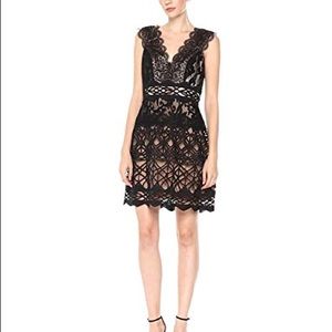 Monique Lhuillier Lace Cocktail Dress